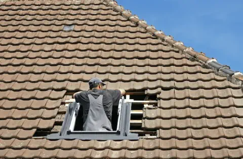 Pose de velux - Nailly